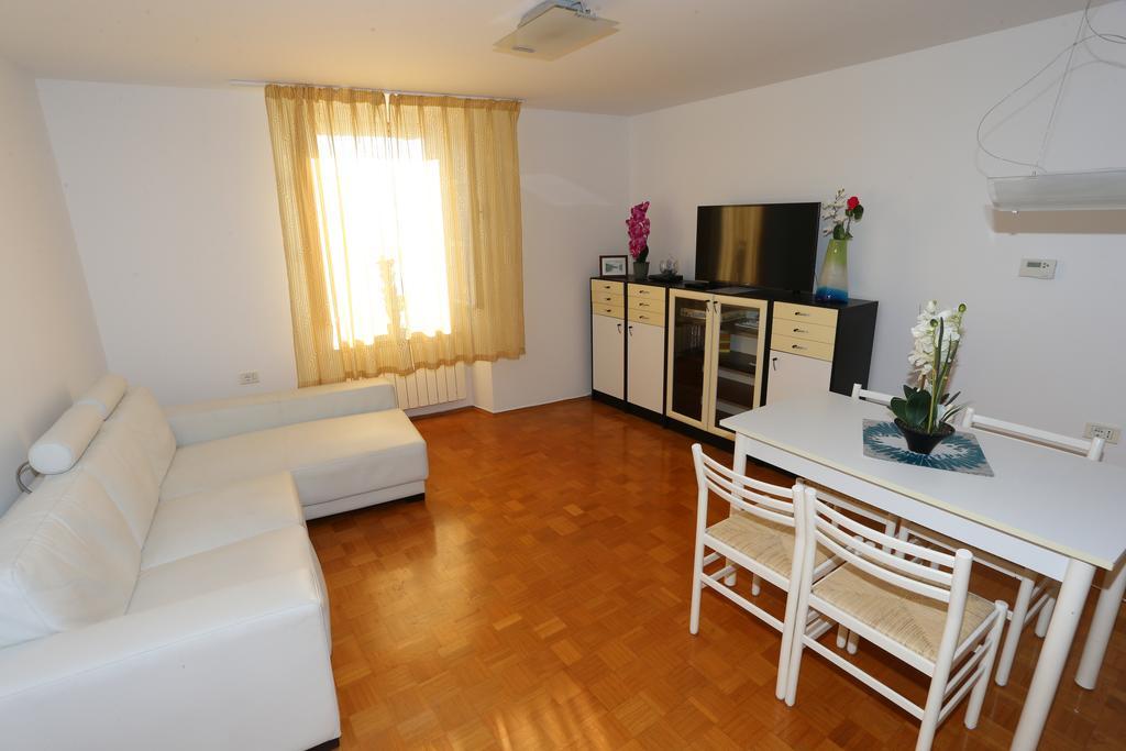 Allure Apartments Piran Eksteriør billede