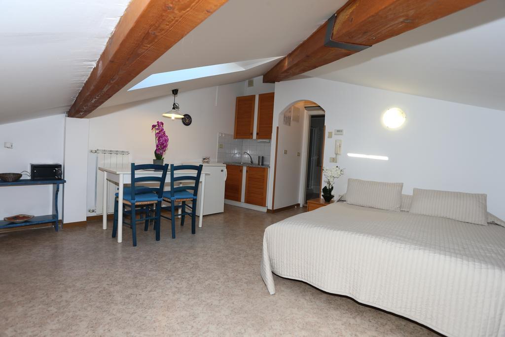 Allure Apartments Piran Eksteriør billede