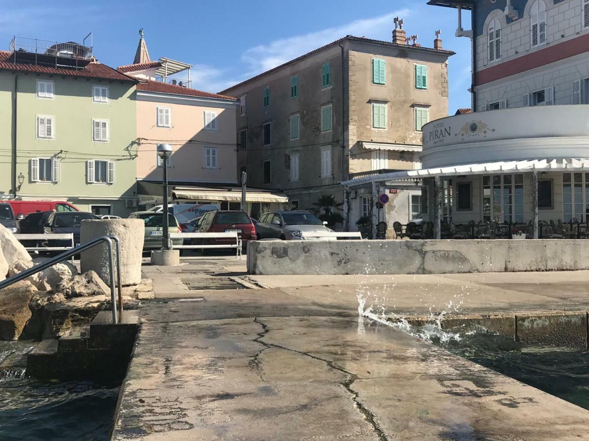 Allure Apartments Piran Eksteriør billede